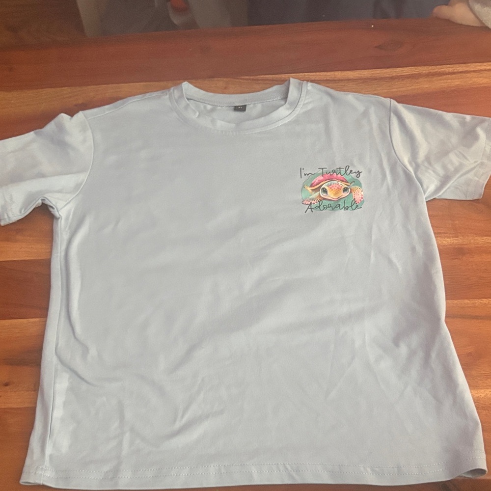 SHEIN Light Blue Kids Tee with Colorful Print